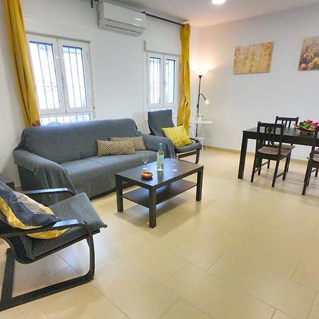 Noria Is A Comfortable Apartment With Patio And Large Terrace In Conil Conil De La Frontera Bagian luar foto