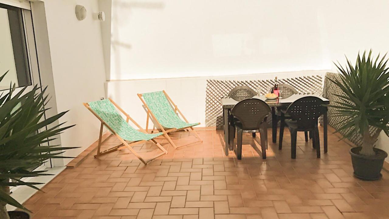 Noria Is A Comfortable Apartment With Patio And Large Terrace In Conil Conil De La Frontera Bagian luar foto