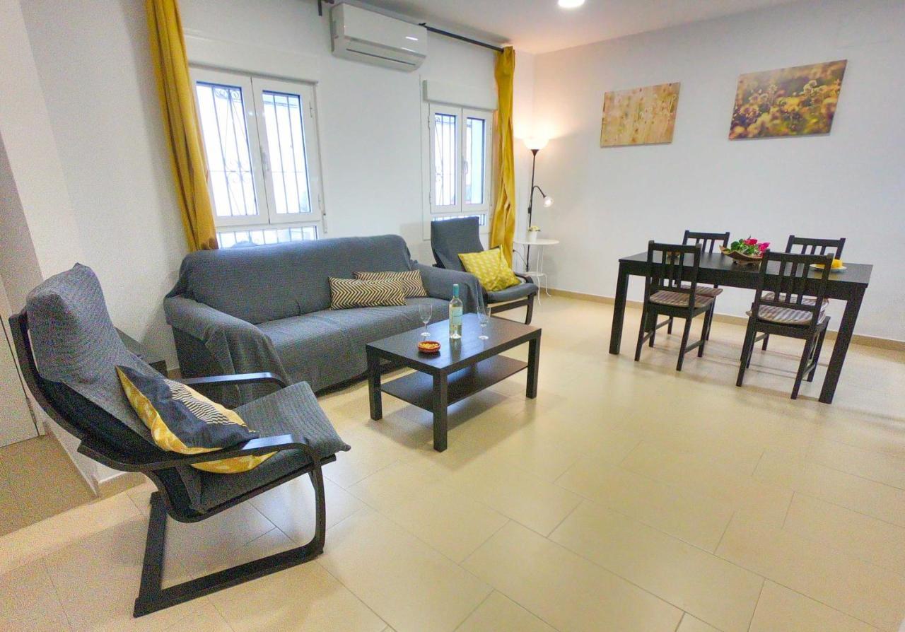 Noria Is A Comfortable Apartment With Patio And Large Terrace In Conil Conil De La Frontera Bagian luar foto